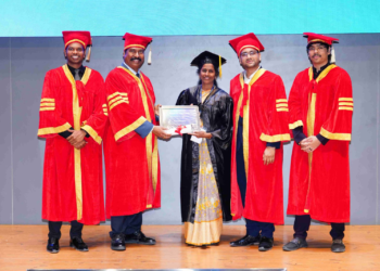 T-Hubలో రజిత కళ్లూరికి AI గ్రాడ్యుయేషన్ పట్టా ప్రధానం