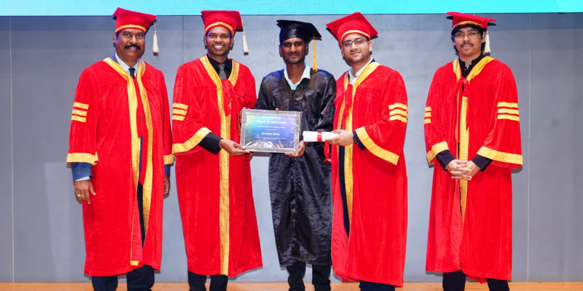 T-Hubలో మద్దూరి మురళీకృష్ణకు AI గ్రాడ్యుయేషన్ పట్టా ప్రదానం