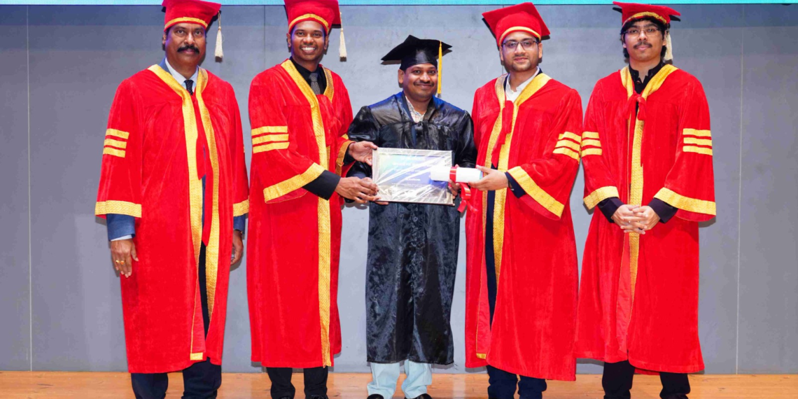 T-Hubలో గణనాధ పెంటకు AI గ్రాడ్యుయేషన్ పట్టా ప్రదానం