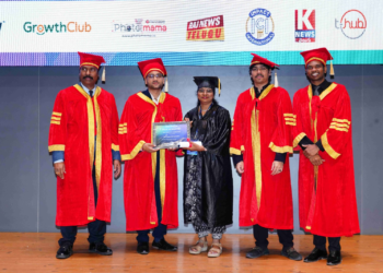 T-Hubలో ఎన్. ఈశ్వరి‌కు AI గ్రాడ్యుయేషన్ పట్టా ప్రదానం