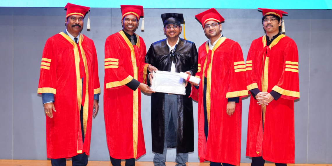 T-Hubలో విజయేందర్ రెడ్డి పిట్టకు AI గ్రాడ్యుయేషన్ పట్టా ప్రదానం