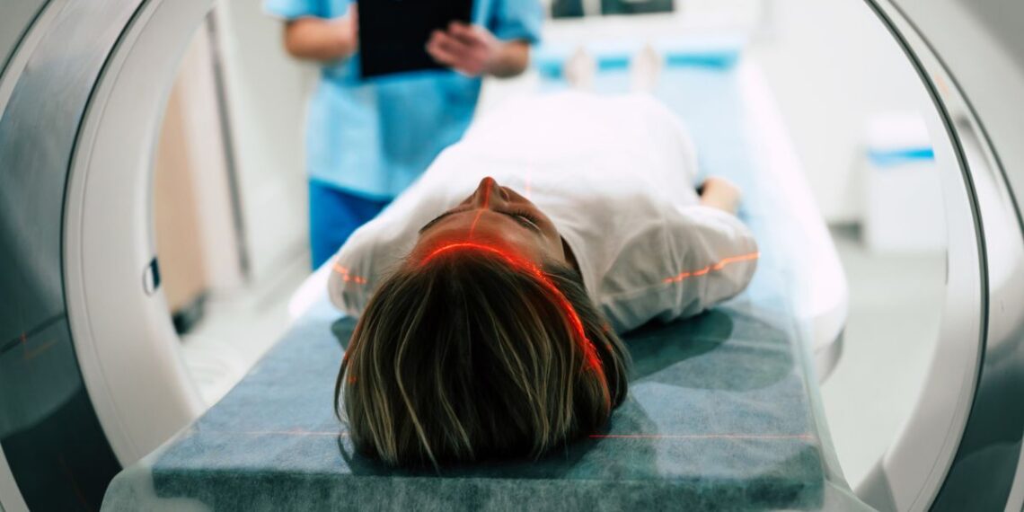 ఏలూరులో MRI స్కాన్ ప్రమాదం – మహిళ మృతి