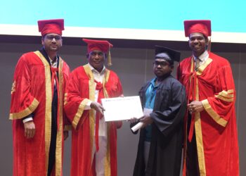 T-Hubలో చౌడవరపు క్రిష్ణ కు AI గ్రాడ్యుయేషన్ పట్టా ప్రధానం