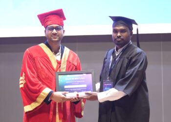 T-Hubలో లయన్ మాదాస్ అశ్విన్ కుమార్‌కు AI గ్రాడ్యుయేషన్ పట్టా ప్రధానం