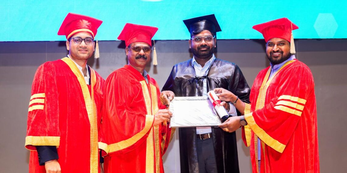 T-Hubలో కమాల్ బాలకృష్ణ గౌడ్‌కు AI గ్రాడ్యుయేషన్ పట్టా ప్రధానం