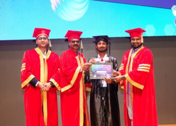 T-Hubలో చెలకల ఆదిత్యకు AI గ్రాడ్యుయేషన్ పట్టా ప్రధానం