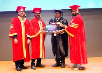 T-Hubలో నరేష్ కుమార్ బొలిశెట్టికి AI గ్రాడ్యుయేషన్ పట్టా ప్రధానం