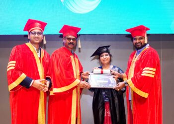 T-Hubలో ససనాల అనురాధకు AI గ్రాడ్యుయేషన్ పట్టా ప్రధానం