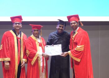 T-Hubలో సత్య మణికంఠకు AI గ్రాడ్యుయేషన్ పట్టా ప్రధానం