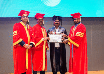 T-Hubలో రమేష్ కోలాకు AI గ్రాడ్యుయేషన్ పట్టా ప్రధానం