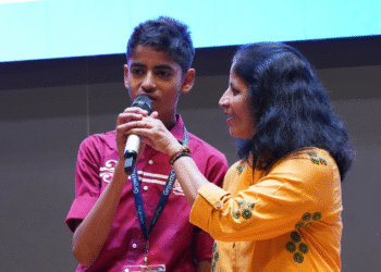 ఈ తెలుగు AI బూట్ క్యాంప్ నా ఆలోచనా విధానాన్ని మార్చేసింది, చదువులో ఉన్నతంగా రాణిస్తున్నాను.