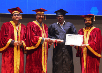 T-Hubలో హలోచి వీర సాయన రెడ్డికి AI గ్రాడ్యుయేషన్ పట్టా ప్రధానం