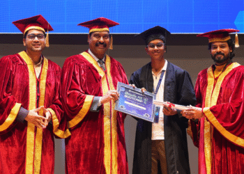 T-Hubలో గుండు చేతన్ మణి తేజ్‌కు AI గ్రాడ్యుయేషన్ పట్టా ప్రధానం