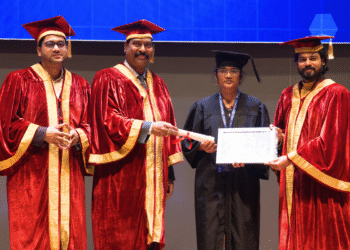 T-Hubలో విశ్వనాదుల రాజశ్రీకి AI గ్రాడ్యుయేషన్ పట్టా ప్రధానం