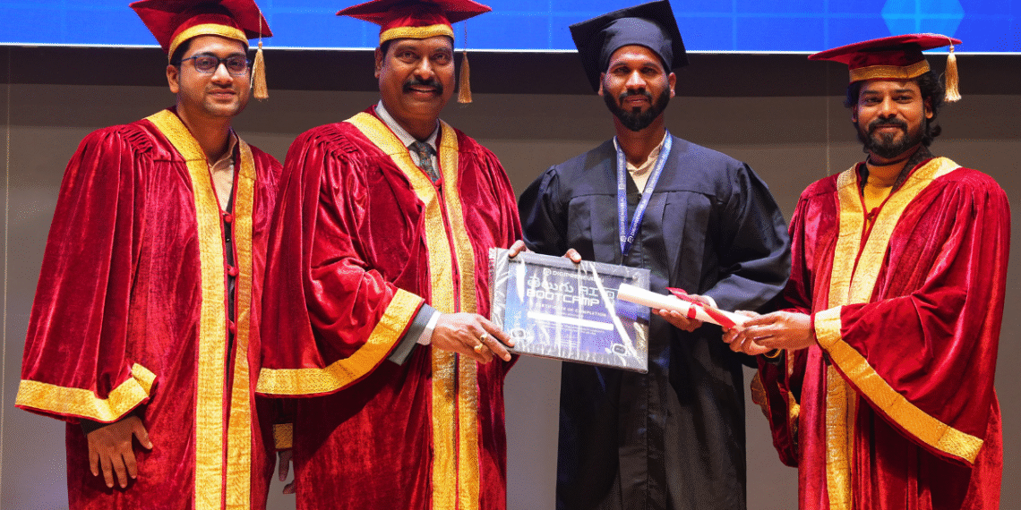 T-Hubలో గొల్ల మల్లేశం‌కు AI గ్రాడ్యుయేషన్ పట్టా ప్రధానం