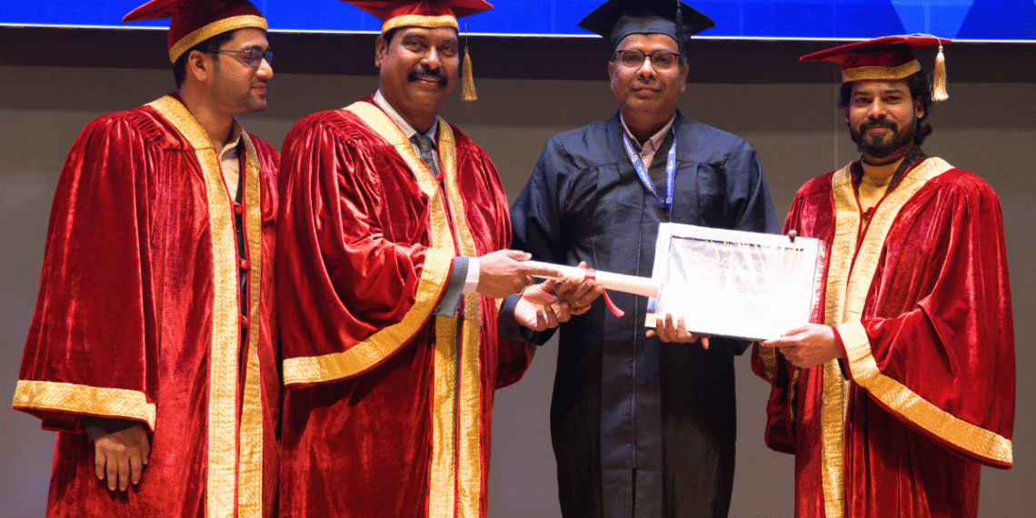 T-Hubలో అనంతుల కిషోర్ కుమార్‌కు AI గ్రాడ్యుయేషన్ పట్టా ప్రధానం