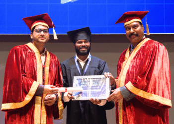 T-Hubలో మదాసు వంశీధర్‌కు AI గ్రాడ్యుయేషన్ పట్టా ప్రధానం