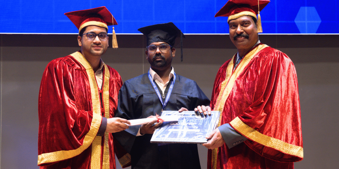 T-Hubలో సురేష్ గోంగాకు AI గ్రాడ్యుయేషన్ పట్టా ప్రధానం