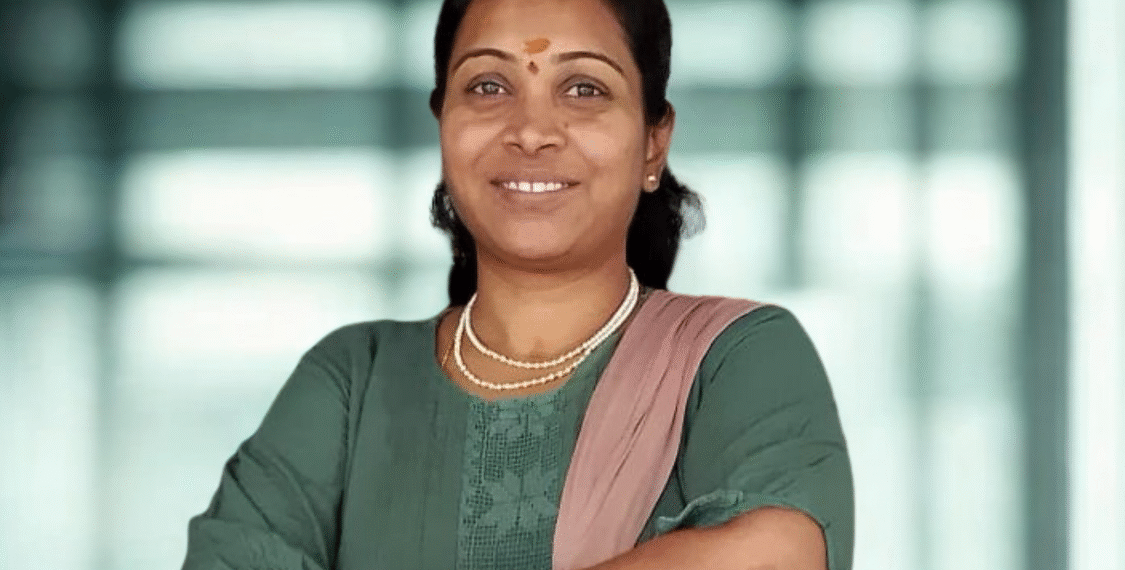 పదిహేనేళ్ల విరామం.. పానీపూరీతో వ్యాపార విజయం!