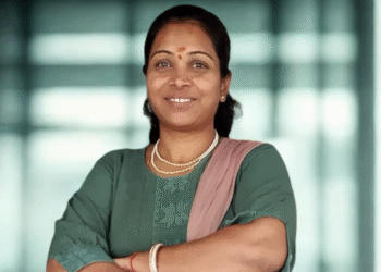 పదిహేనేళ్ల విరామం.. పానీపూరీతో వ్యాపార విజయం!