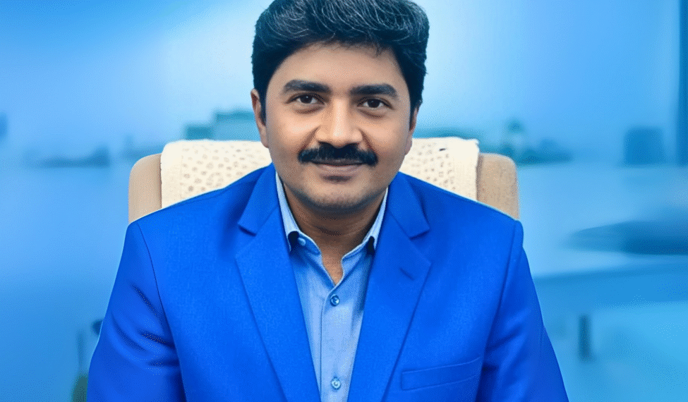 ఓటమిని గెలిచిన అధికారి.. కాకి రామకృష్ణ స్ఫూర్తి ప్రస్థానం!