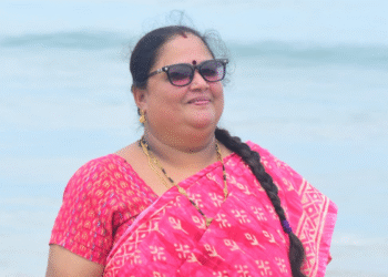 బోధన నుంచి వ్యాపారం వైపు.. శిరీష స్ఫూర్తి ప్రస్థానం!