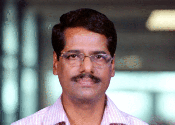 ఆయుర్వేదంలో నాలుగు దశాబ్దాల అనుభవం.. డా. ప్రసాద్ సేవలు అమోఘం!