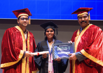 T-Hubలో ఎమిమా మరాఠాకు AI గ్రాడ్యుయేషన్ పట్టా ప్రధానం