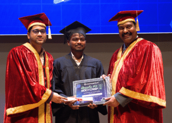 T-Hubలో బడుగు శాంతి స్వరూప్‌కు AI గ్రాడ్యుయేషన్ పట్టా ప్రధానం