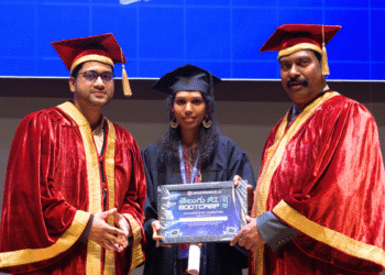 T-Hubలో భవ్యకు AI గ్రాడ్యుయేషన్ పట్టా ప్రధానం