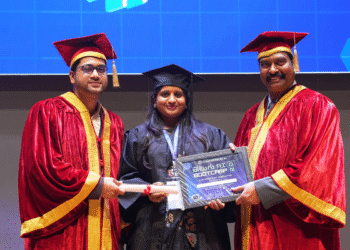 T-Hubలో శ్రీలత దేవులపల్లికి AI గ్రాడ్యుయేషన్ పట్టా ప్రధానం