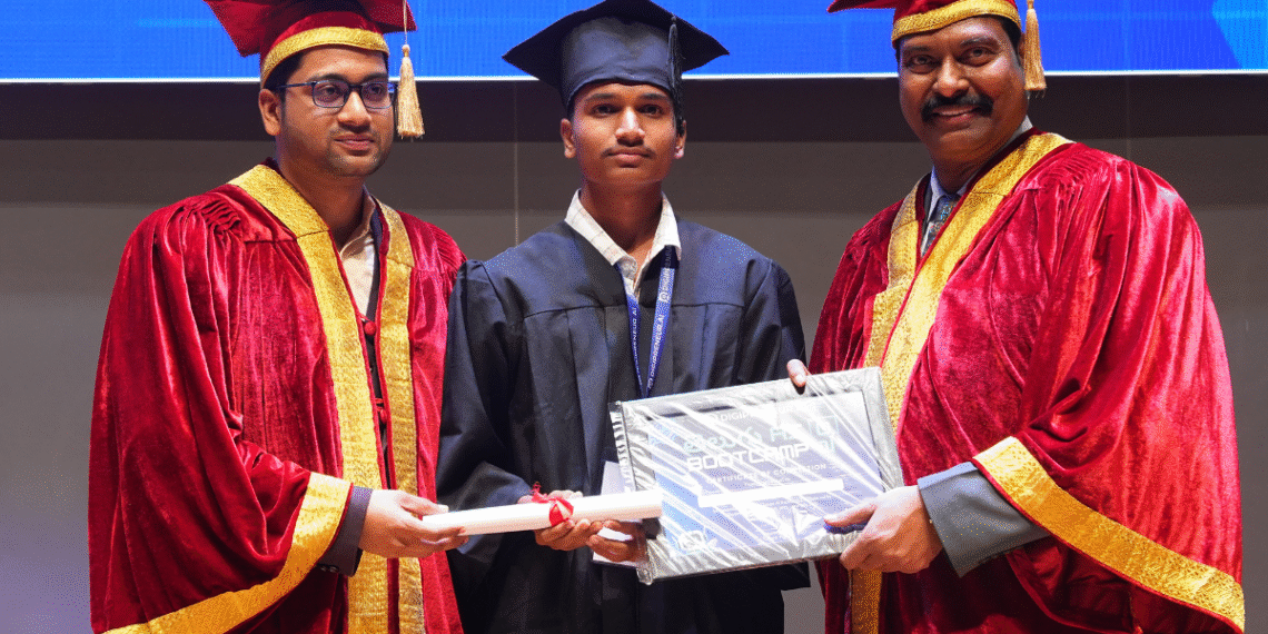 T-Hubలో జక్కా వెంకటేశంకు AI గ్రాడ్యుయేషన్ పట్టా